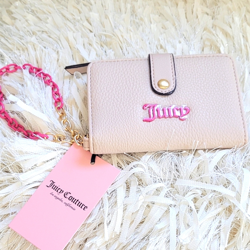 JUICY COUTURE "CANT TAME HER" TAB CARD WALLET